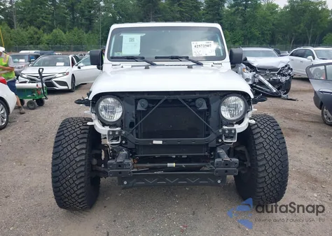 2019 Jeep Wrangler Unlimited Sahara 4X4 z USA, uszkodzony, nr VIN 1C4HJXEG7KW602196